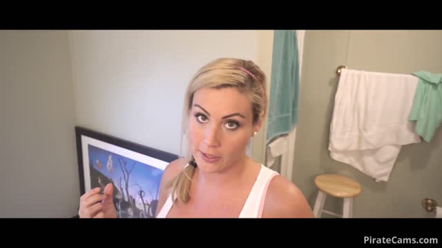 Mom Helps Hurt Son Bathe