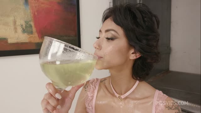 Hunted Boys Wet, Veronica Leal 4on1, BWC, Balls Deep, DAP, Extreme Deepthroat, Manhandle, Rough Sex, Big Gapes, ButtRose, Pee Cocktail/Drink-Shower, Squirt, Cum in Mouth, Swallow