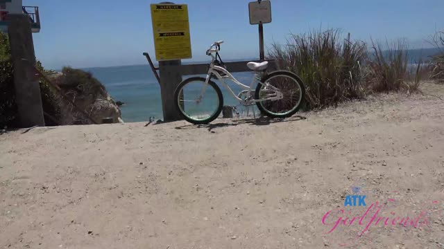 Malibu Park 1/2 (1802 Scene #1)