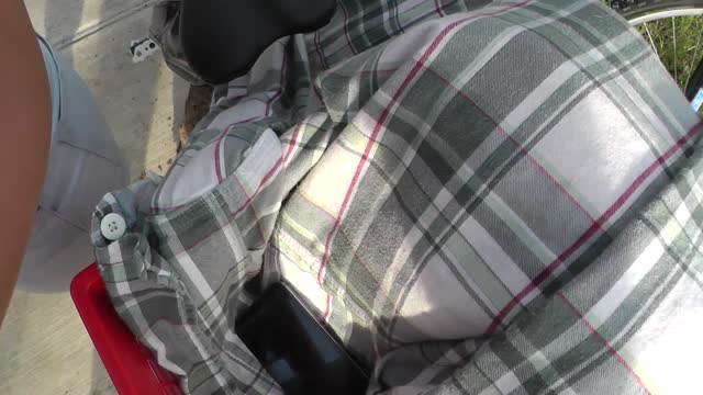 EXTREME risky public roadside facial