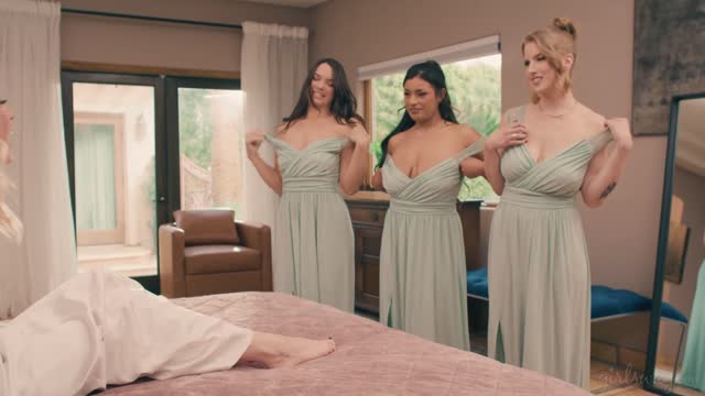 Holy Matri-Moly!: Scheming Bridesmaids