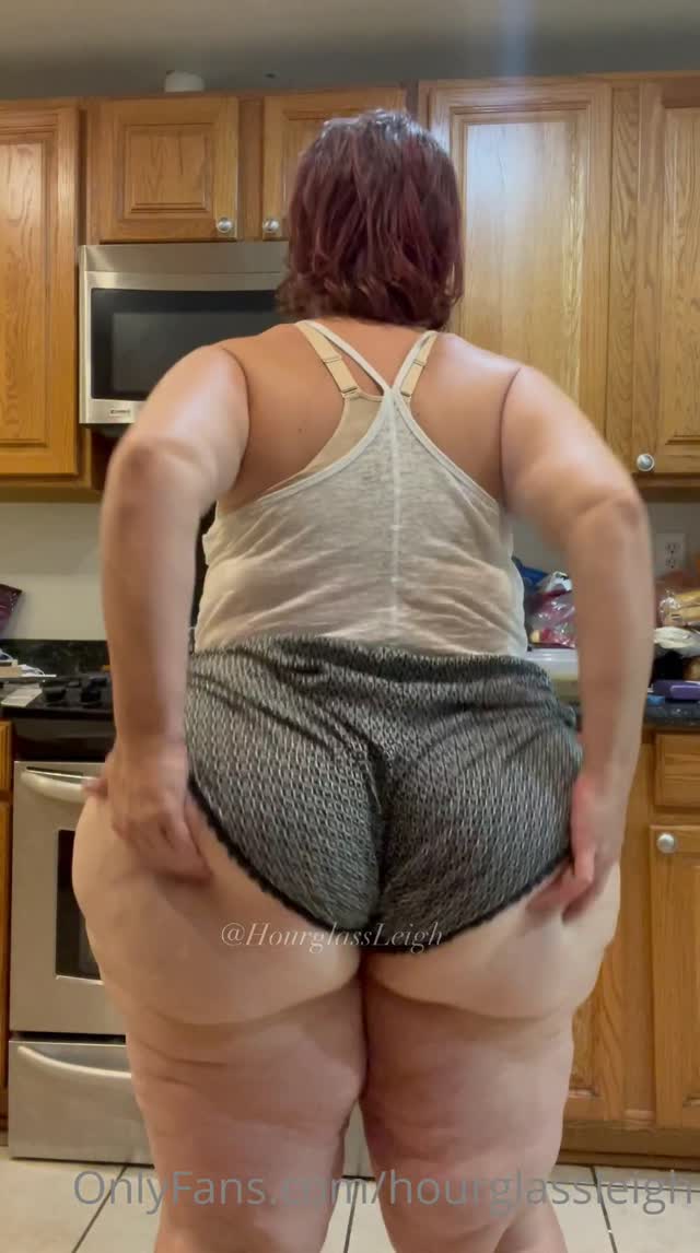 You Know Mama Be Cookin