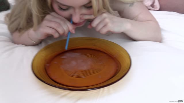 One Woman Party Haley Spades Cum Snorting Foursome